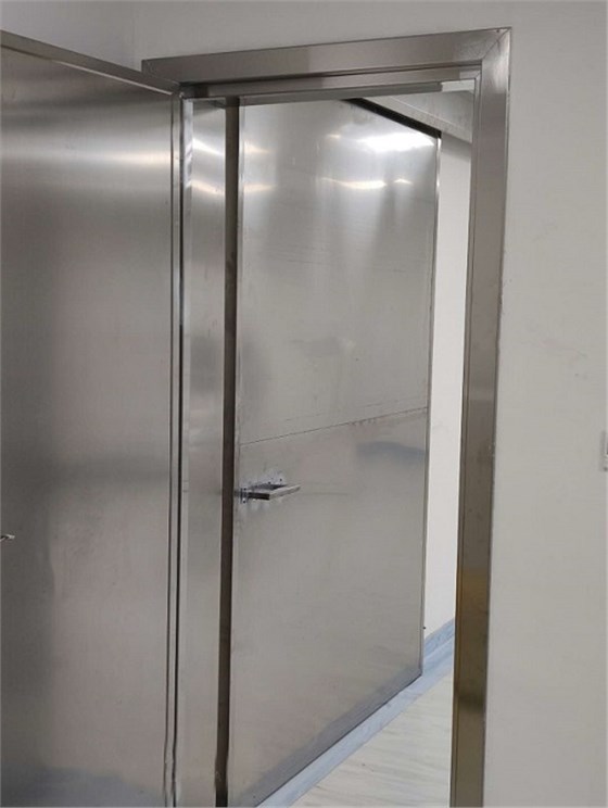 CT室防輻射鉛門如何選擇性價比高的生產(chǎn)廠家2 CT室防輻射鉛門如何選擇性價比高的生產(chǎn)廠家2