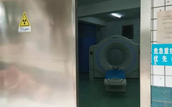CT室 CT室